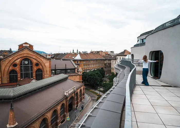 Meininger Budapest Great Market Hall